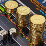 Direksi Ikut Membeli Saham Perusahaannya Sendiri, Apa Selalu Berarti Sinyal Positif?