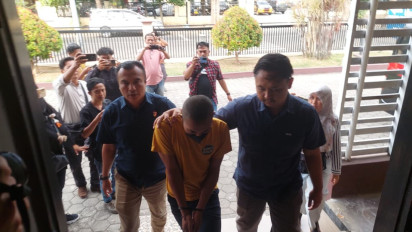 Polisi Tangkap Lima Pelaku Pelempar Bondet di Probolinggo, Tiga Pelaku Masih di Bawah Umur