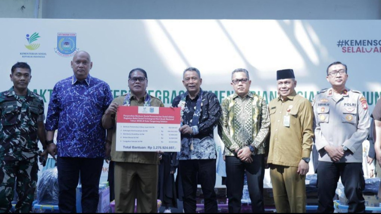 Pemkot Tangsel-Kemensos Gelar Bakti Sosial Terintegrasi, Warga Rasakan Manfaat Beragam Layanan
            - galeri foto