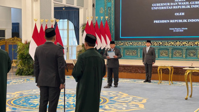 Sah! Prabowo Lantik Sudaryono jadi Kepala BGN Gantikan Nanik S. Deyang, Diminta Sumpah Jabatan