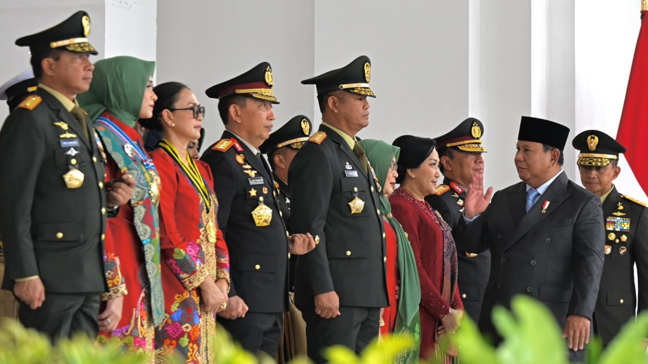 Presiden Prabowo: TNI-Polri Institusi Vital Kelangsungan Hidup Negara
            - galeri foto