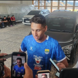 Bumbu Panas El Clasico! Winger Persib Luka Menalo Siap Saling Sikut dengan Bintang Persija
