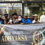 Momentum Hari Bakti Adhyaksa ke-66, Barisan Advokasi Rakyat Gelar Aksi di Kejagung