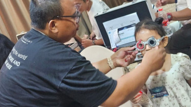 Dokter Mata Jelaskan Cara Memperlambat Perkembangan Miopia pada Anak