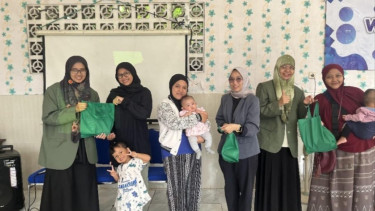 Tim Pengabdian Masyarakat UPN Beri Pelatihan Ibu Soal Penguatan Gizi dan Ekonomi Produktif
