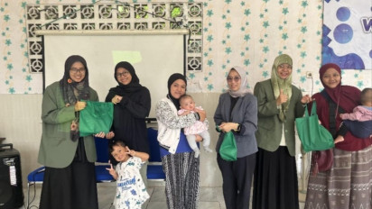 Tim Pengabdian Masyarakat UPN Beri Pelatihan Ibu Soal Penguatan Gizi dan Ekonomi Produktif