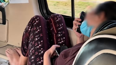 Viral Penumpang Travel Cilegon-Bekasi Disebut Ganggu Orang Lain Gegara Sibuk Live TikTok, Warganet Justru Soroti Hal ini