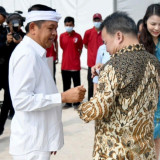 Pertama di Indonesia, Gubernur KDM Letakkan Batu Pertama Pabrik Alat Berat Elektrik di Karawang