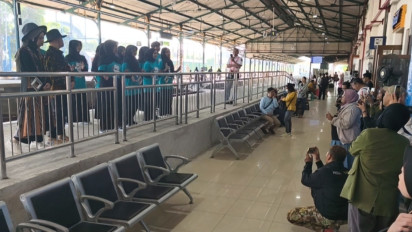 Sambut Hari Anak Nasional, Puluhan Anak Disabilitas Tampil Memukau di Stasiun Madiun