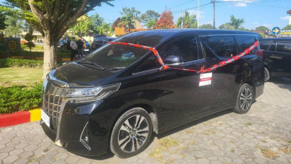 Melihat Mobil Alphard Milik Bupati Lombok Barat yang Disita KPK, Diduga Pemberian dari Pihak Swasta