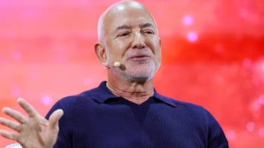 Jeff Bezos Terpikat Liverpool