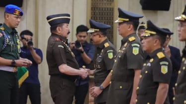 Pesan Jaksa Agung untuk Jampidsus Baru: Jaga Integritas dan Percepat Penuntasan Perkara