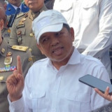 Dedi Mulyadi Kritik Kebiasaan Warga Viralkan Sampah: Jangan Hanya Divideo, Tapi Dipungut