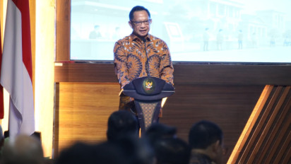 Mendagri Tito Tegaskan Kualitas Pelayanan Publik Merupakan Kunci Negara Bisa Bertahan