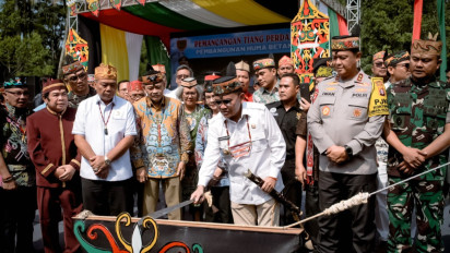 Gubernur Agustiar Sabran Resmikan Pembangunan Huma Betang, Ingatkan Pentingnya Melestarikan Budaya Kalteng