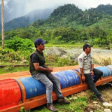 Jembatan Gantung Rusak Akibat Banjir Bandang, Pemkab Aceh Barat Siagakan Rakit Darurat