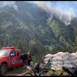 Blok Gunung Ringgit Bromo Terbakat, Medan Curam Jadi Penghalang Proses Pemadaman