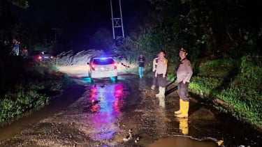 Sempat Terputus akibat Longsor, Akses Simpang Empat–Talu Kembali Dibuka