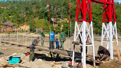 Percepat Rehabilitasi, Pemerintah Apresiasi Langkah TNI Bangun Jembatan Gantung di Aceh Tengah