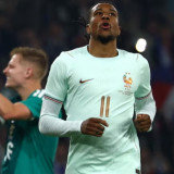 Michael Olise Tetap di Bayern Muenchen