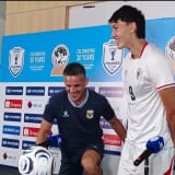 Demi Sejajar dengan Mitchell Baker, John Herdman Hampir Mau Naik Kursi Demi Bisa Foto Bareng Debutan Timnas Indonesia