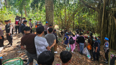 Selidiki Penyebab Kematian, Polisi Bongkar Makam Terduga Pencuri Ayam yang Tewas Dihajar Massa