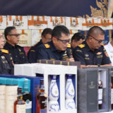 Bea Cukai dan BAIS TNI Gagalkan 19 Ribu Botol Miras Ilegal di Badung Bali, Rugikan Negara Rp2,14 M