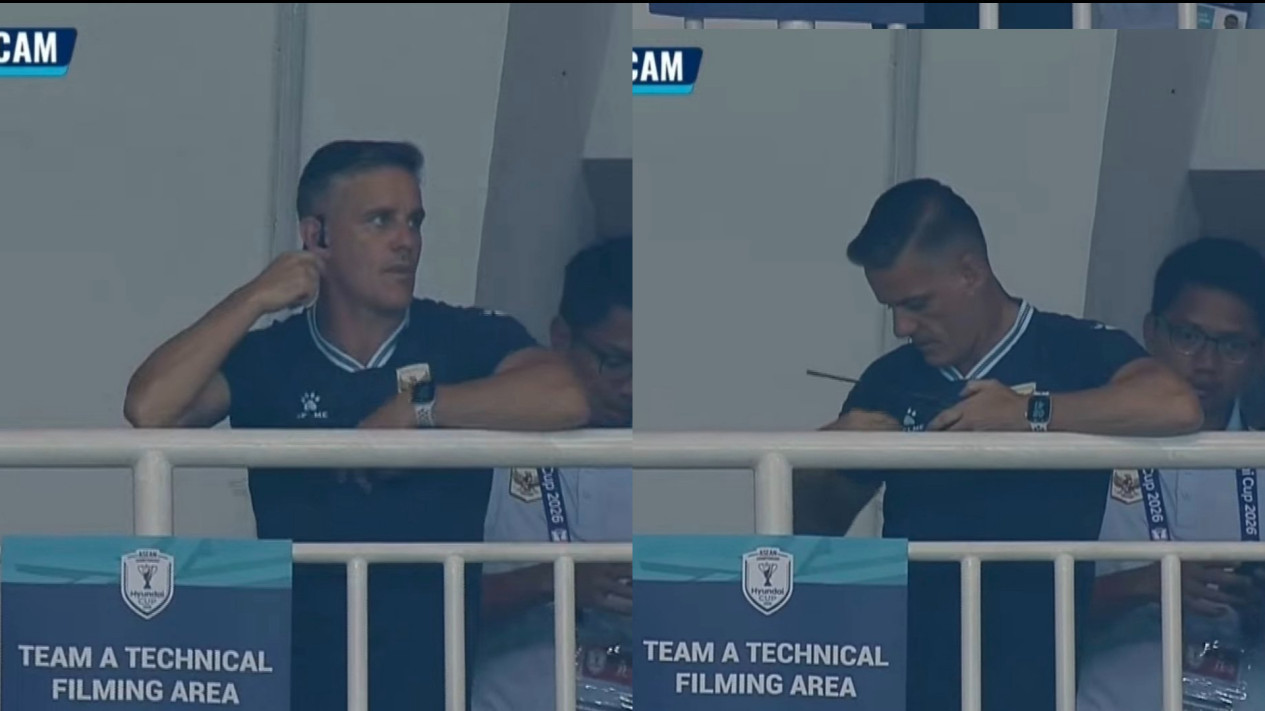 Tingkah Aneh John Herdman Bikin Media Vietnam Heran, Sempat Menghilang saat Laga Timnas Indonesia vs Kamboja
            - galeri foto