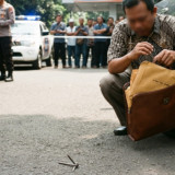 Bukan Main! Uang Rp1,2 Miliar Hilang dalam Hitungan Menit, Begini Cara Komplotan Gembos Ban Beraksi