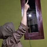 Viral Pergoki Suami Diduga Lagi Selingkuh dengan Wanita Lain, Getaran Doa sang Istri Langsung Dipuji Warganet