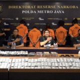 Polisi Bongkar Sindikat Peredaran 575.200 Butir Obat Keras di Jakpus