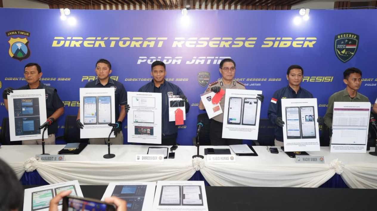 Polda Jatim Bongkar Peretasan 260 Website, Domain Dijual untuk Promosi Judi Online
            - galeri foto