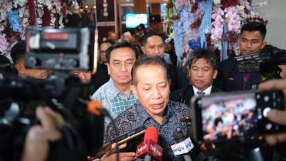 Menteri Koperasi Ferry Juliantono Turun Dampingi Koperasi Merah Putih di Sumut, Siap Gandeng UHN