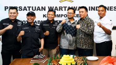 Pelantikan PWI Pokja Jakarta Barat, Teuku Faisal Harap Bambang GS Perkuat Profesionalisme Pers Jakbar