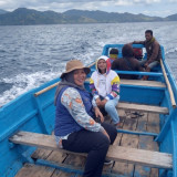 Terjang Ombak, Dedikasi Mantri BRI Membuka Jalan Akses Finansial hingga Perbaiki Nasib Nelayan di Pulau Seram