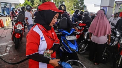 Mulai Hari Ini, Harga Pertamax Turun Jadi Rp15.950 per Liter