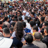 Warga Berbondong-bondong Teriakan  Terima Kasih Pak Jokowi 