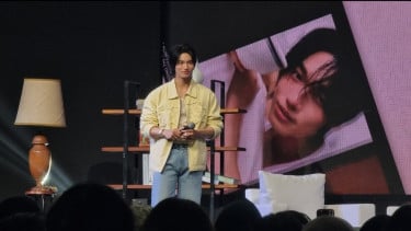 Fan Meeting Win Metawin di Jakarta Berlangsung Meriah, Bawakan Lagu 2Gether hingga Ungkap Keinginan Liburan ke Bali