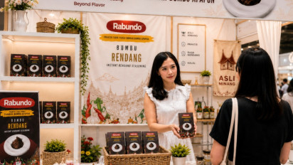 Mengubah Keresahan Menjadi Peluang, Rabundo Bawa Cita Rasa Bumbu Rendang Asli Minang Menembus Pasar Nasional Melalui Pemberdayaan BRI