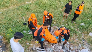 Basarnas Temukan Jasad Pria di Kolong Jembatan Season City, Diduga Korban Terseret Arus di Kali BKB Grogol