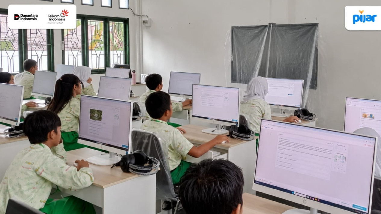 Lebih dari 718 Ribu Siswa Manfaatkan PIJAR, Telkom Perluas Pemanfaatan Pendidikan Digital
            - galeri foto