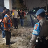 Bawa Karung Rongsokan, Lansia Tuna Rungu Tewas Tertemper KA Bengawan di Jalur Rel Sleman