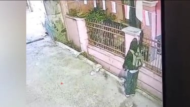 Viral Bendera Merah Putih Dibakar OTK di Bandung, Aksi Pelaku Terekam CCTV