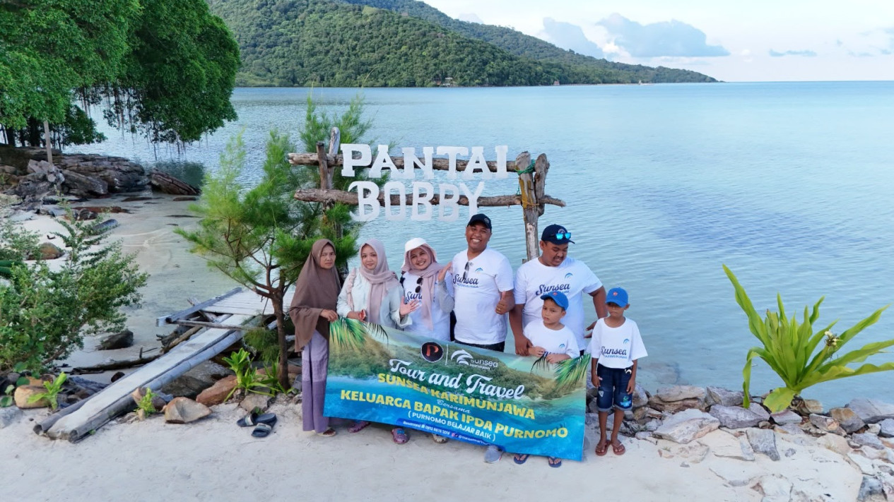Dari Sampah Jadi Harapan: RECEK dan SunSea Karimunjawa Tanamkan Kepedulian Lingkungan pada Generasi Muda
            - galeri foto