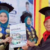 53 Lansia Usia 65-85 Tahun Ikuti Wisuda di Aceh Timur, Bukti Semangat Belajar Tak Kenal Usia