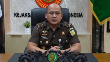 Terjerat Kasus Dugaan TPPU, Eks Jampidsus Febrie Adriansyah Diberhentikan Sementara sebagai Jaksa