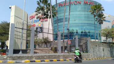 Ramai Pemasangan Pagar di Pakuwon Mall Yogyakarta, Bupati Sleman Minta Warga Tak Khawatir: Negara Kita Aman