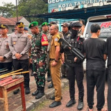 Enam Orang Diduga Hendak Tawuran Diamankan di Tangerang Selatan, Barang Bukti Sembilan Sajam Disita