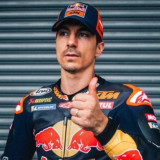 Rumor Pemecatan Kembali Memanas, KTM Tech3 Tunjuk Pol Espargaro Sebagai Pengganti Maverick Vinales di MotoGP Inggris 2026