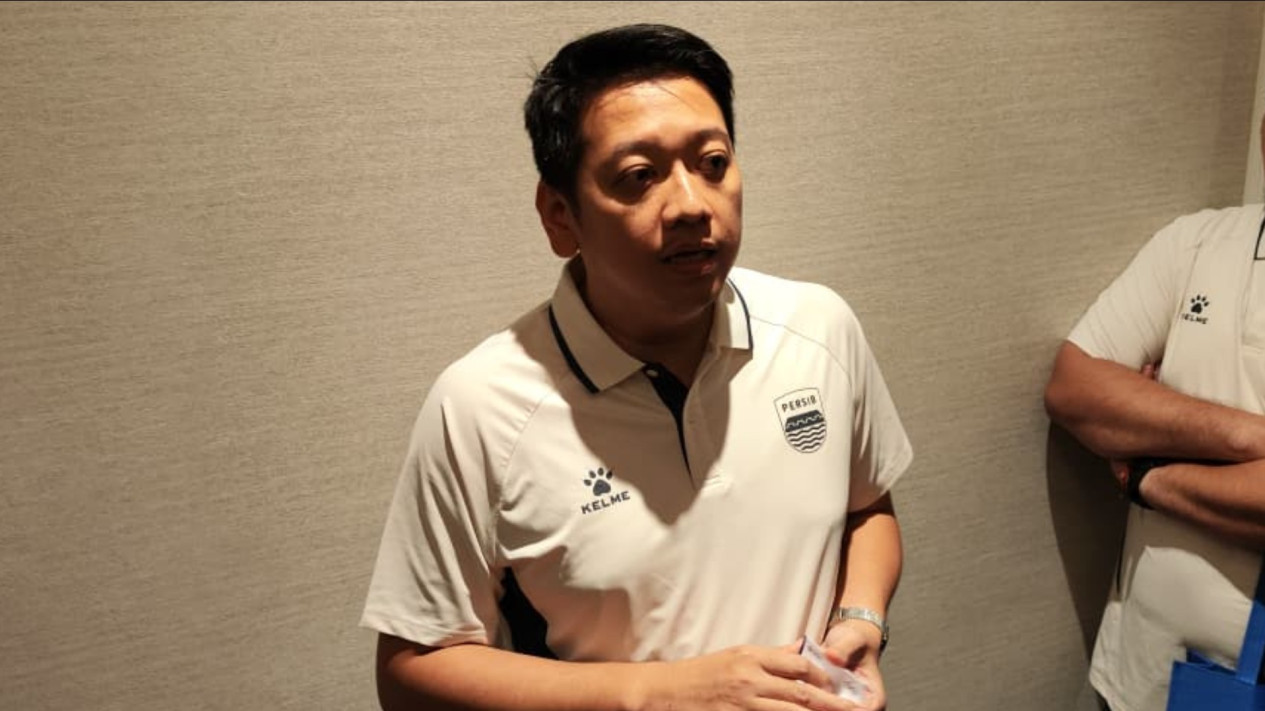 Batal Pergi ke Luar Negeri, Persib Bandung Pilih Bali Jadi Lokasi Training Center untuk Persiapan Musim 2026/2027
            - galeri foto